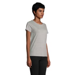PIONEER WOMEN 8